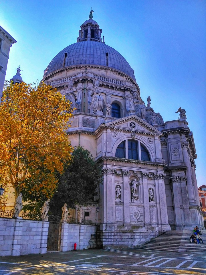autumn in venice