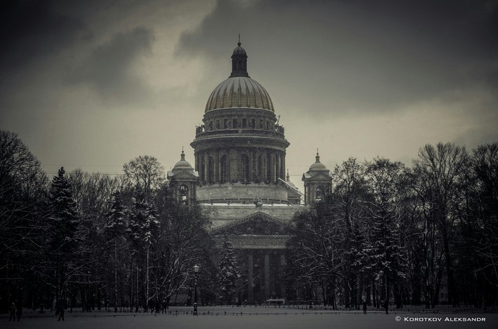 Исаакиевский собор в Санкт-Петербурге