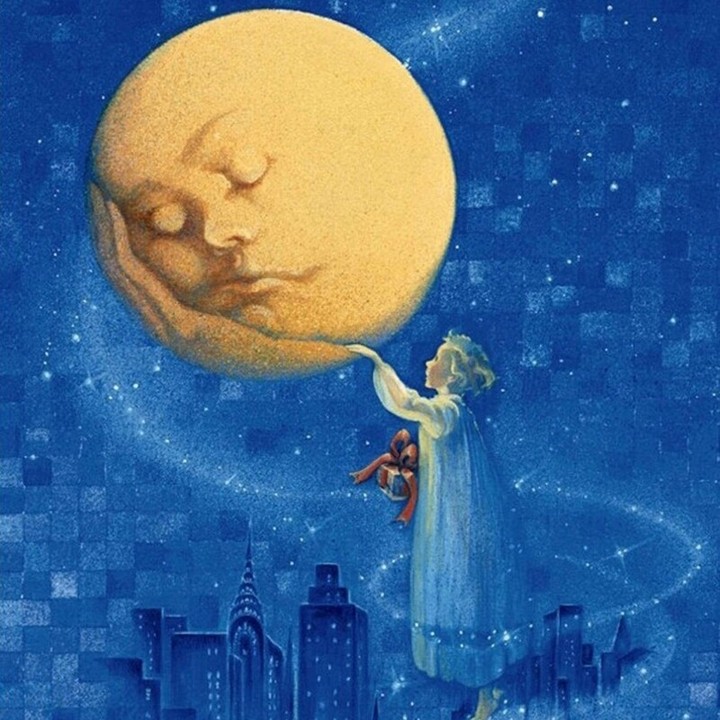sleepy moon