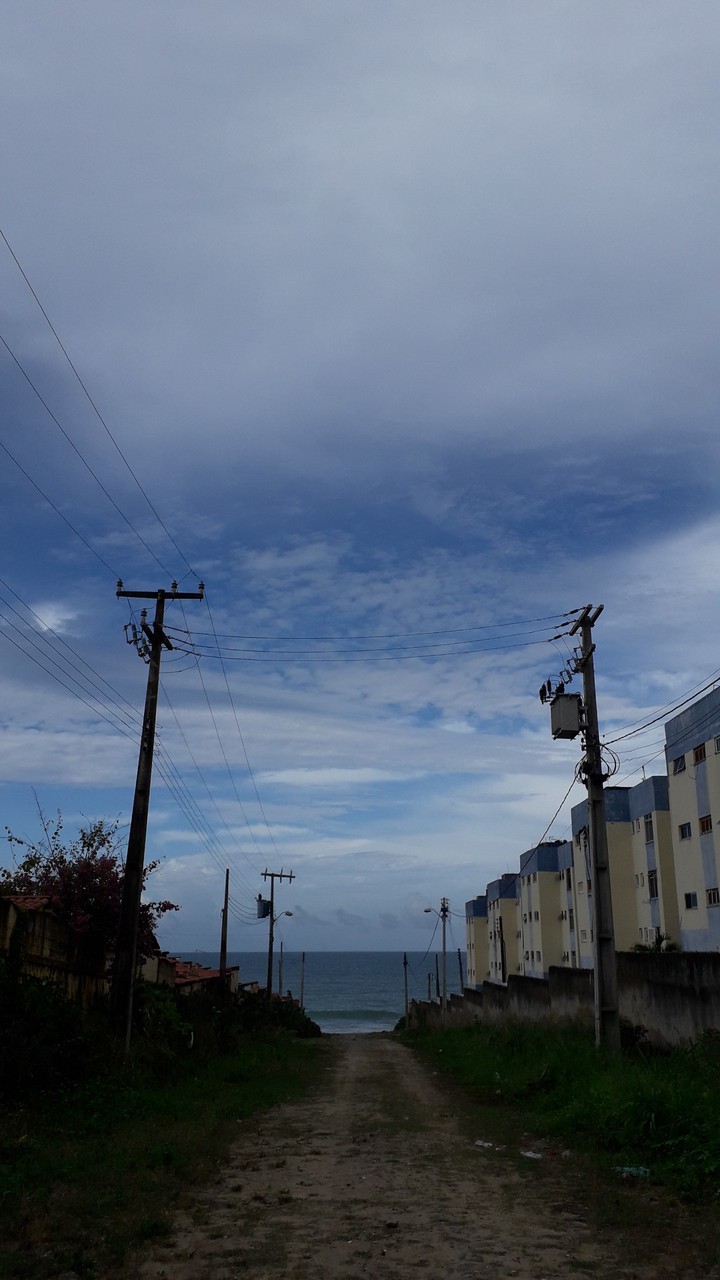 Way to the beach
