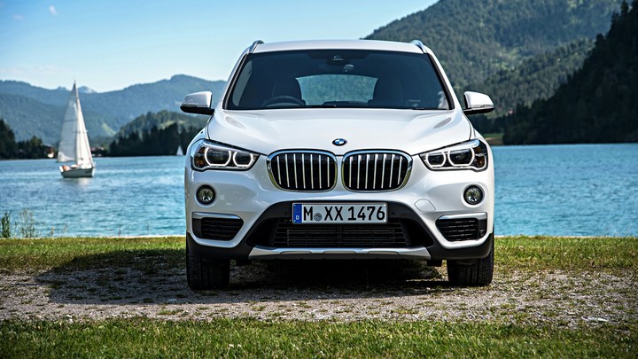 BMW....!!!