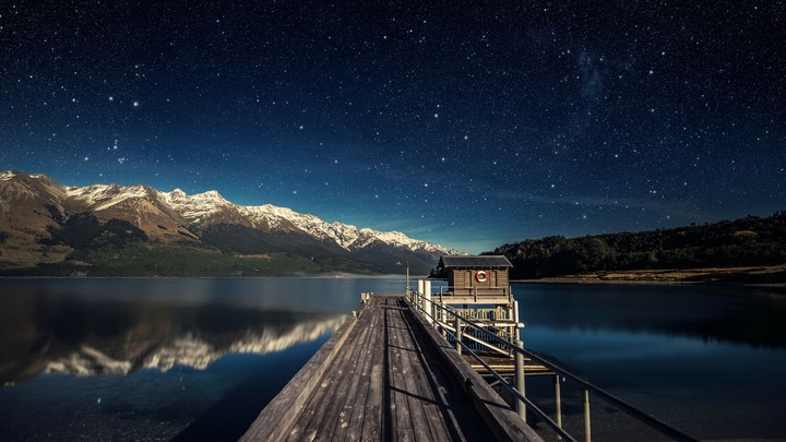 lake house