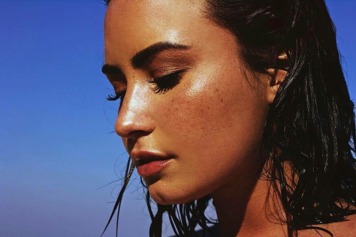 Demi Lovato