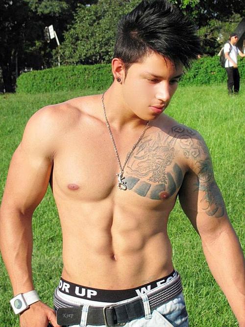 homme beau