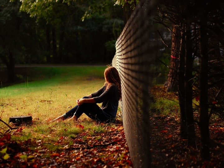 Alone girl!