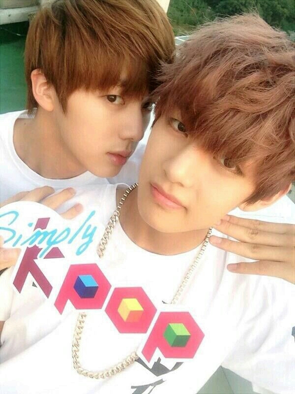 #Jin and V❤❤❤❤