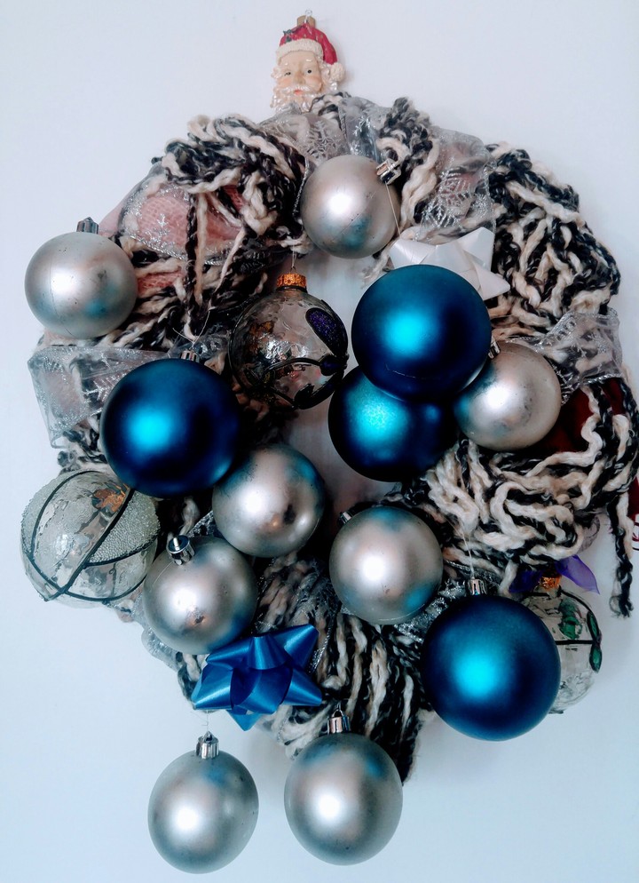 Blue Wreath