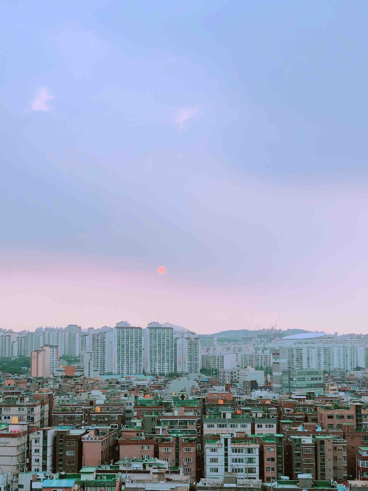 Sunset in Seoul