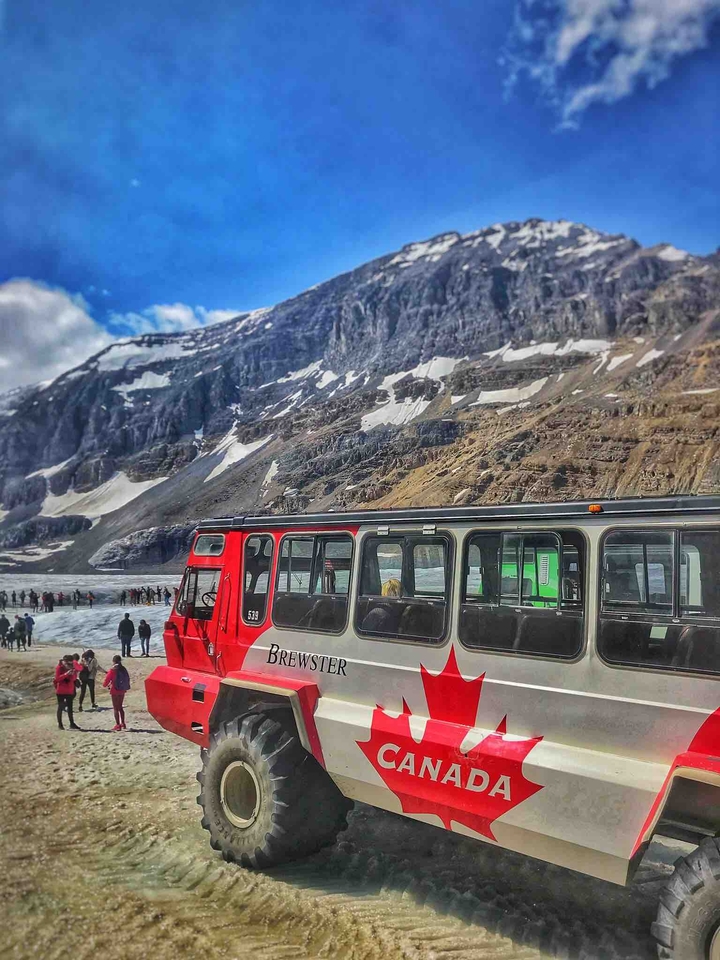 Athabasca Glacier, Canada