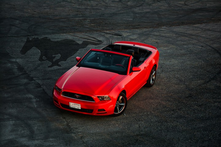 red mustang