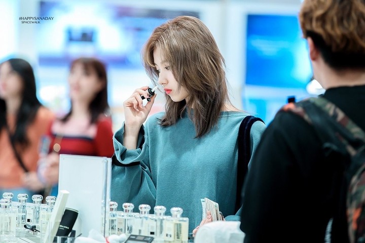 사나