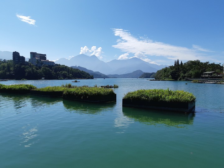 lake