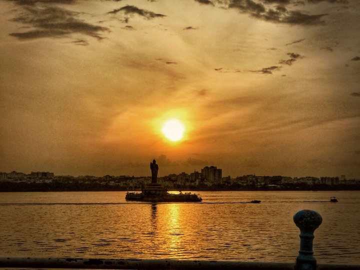 tank bund