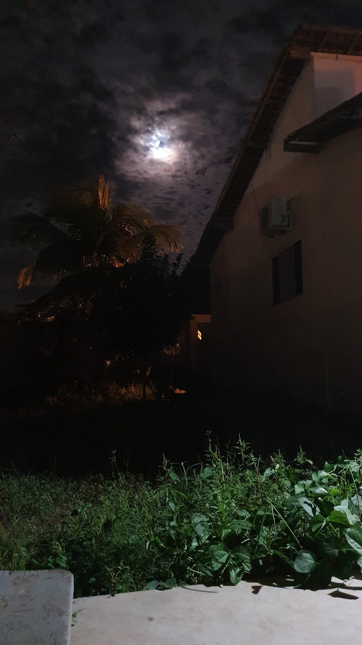a lua ?
