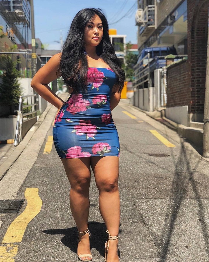Curvy Asian