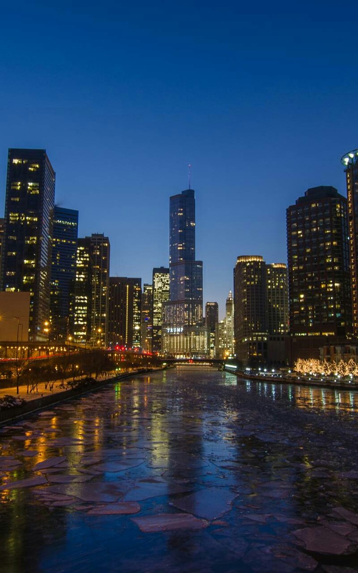 Chicago River