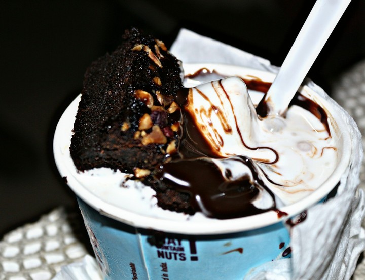 Brownie luv!