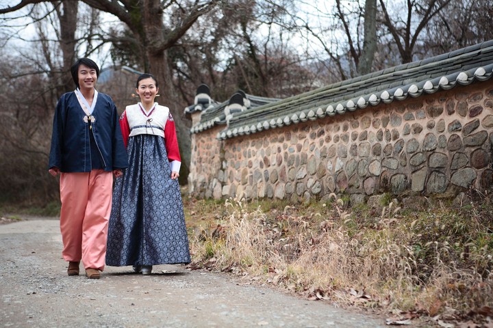 Couple in Korean Dress II