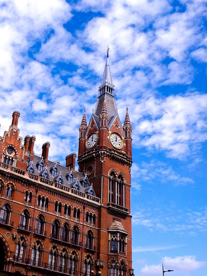 Kings cross with its full pride