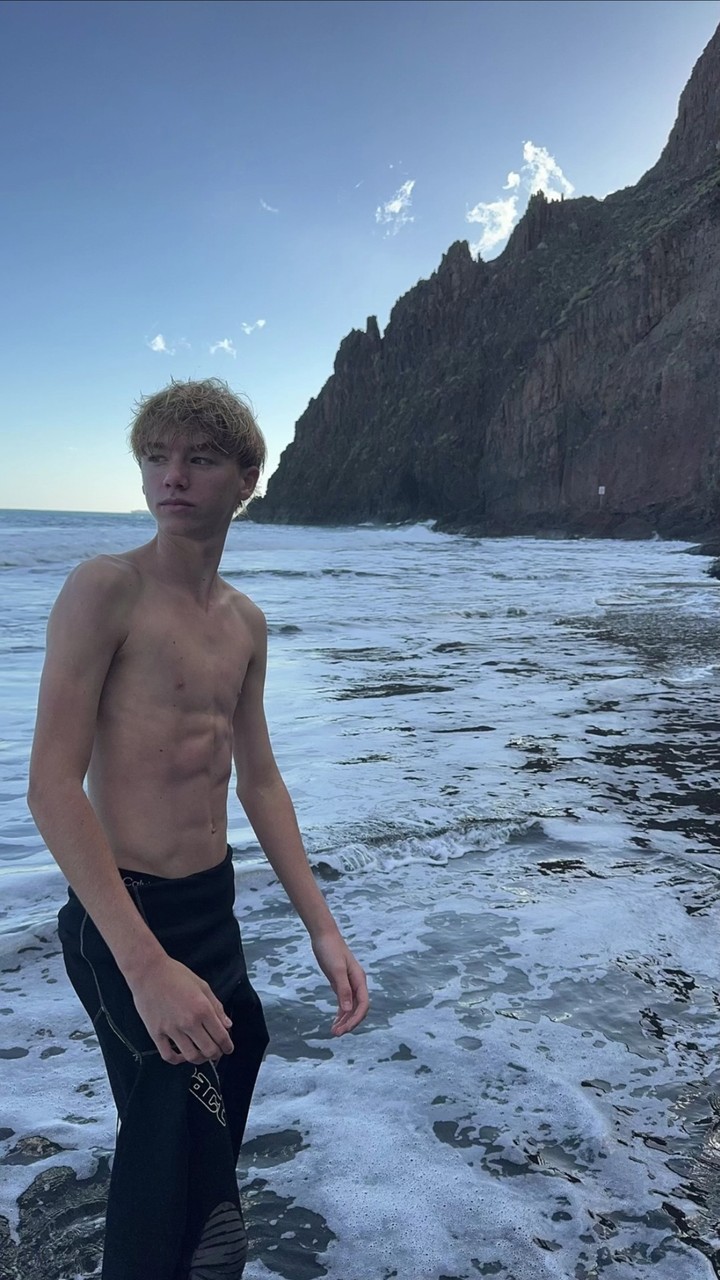 .