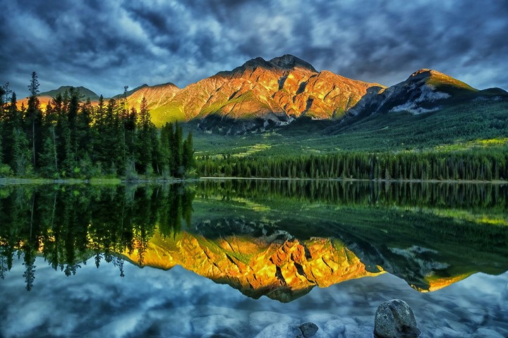 Green mountains