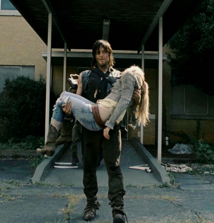 this moment brake my heart