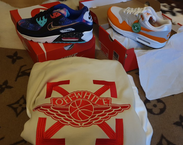 Off-White