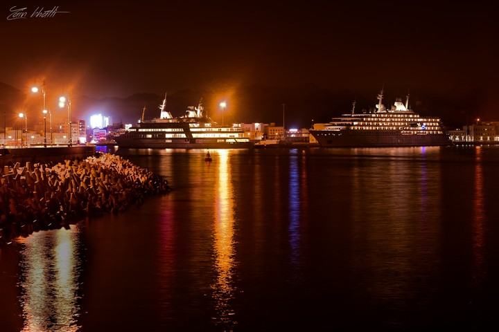cruise ship