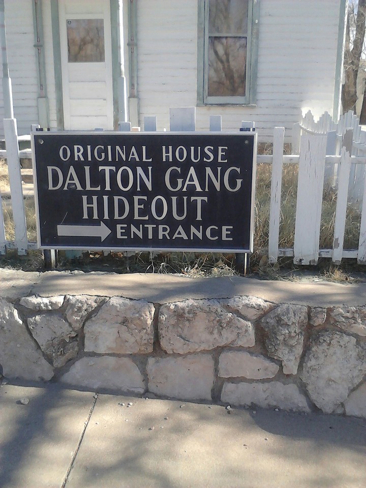 Dalton Gang Hangout
