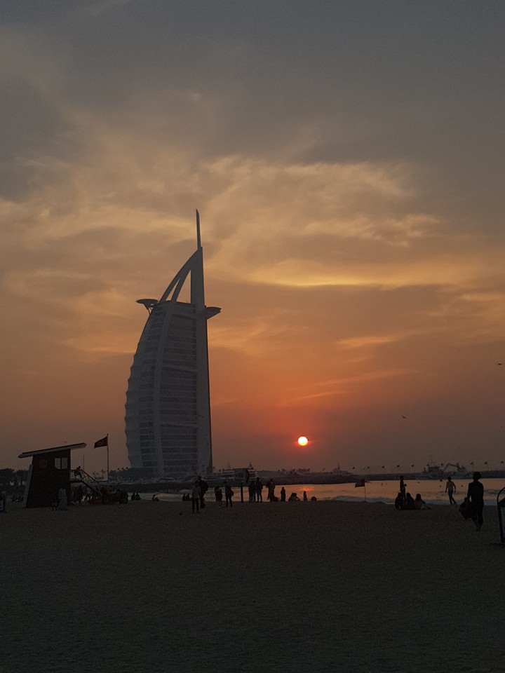 Burj-Al-Arab