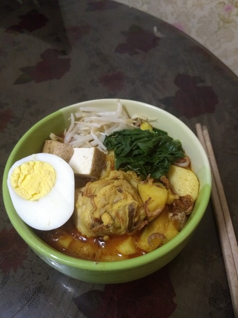 Curry mee (Malaysian Traditional Food)