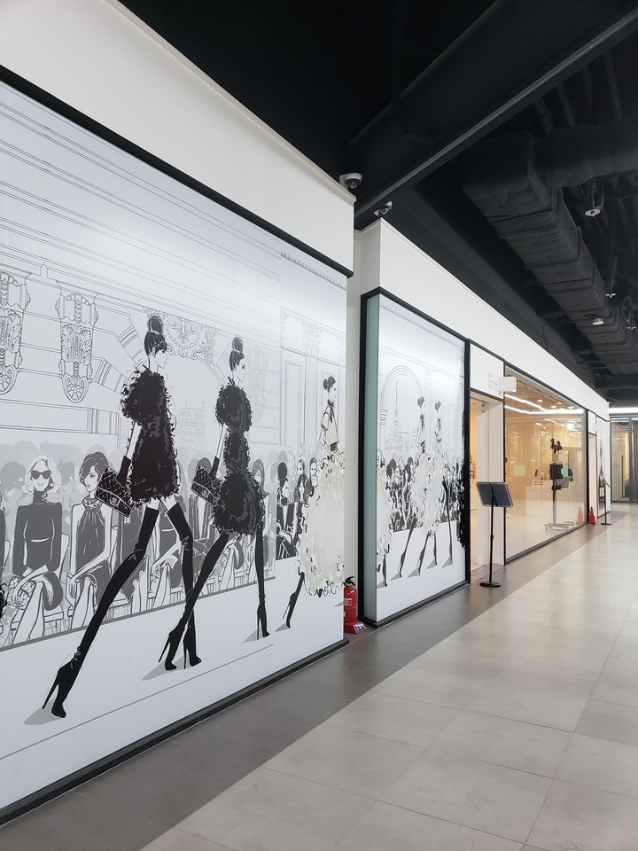 gallery
