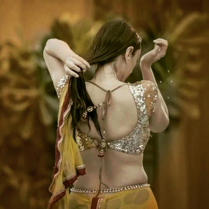 Back show