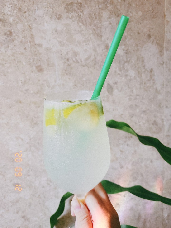 Lime,ade green