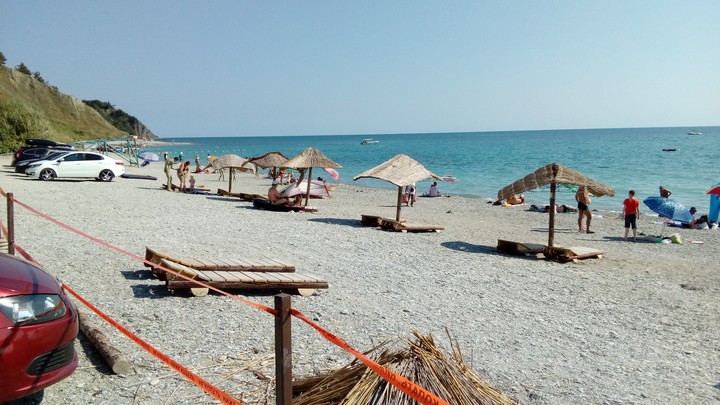 море