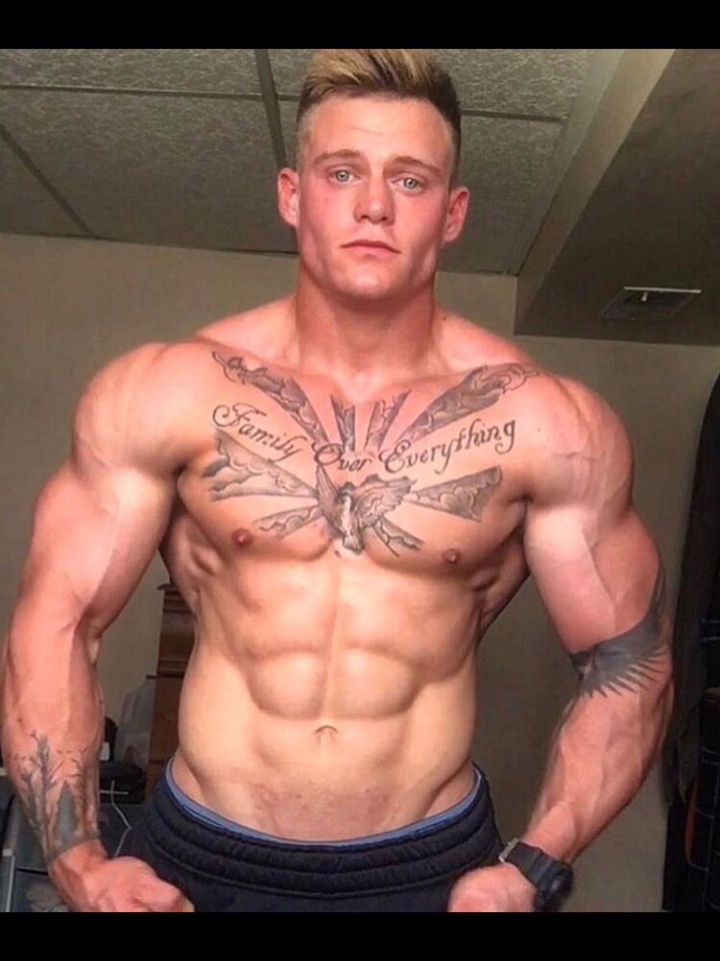 BODYBUILDER