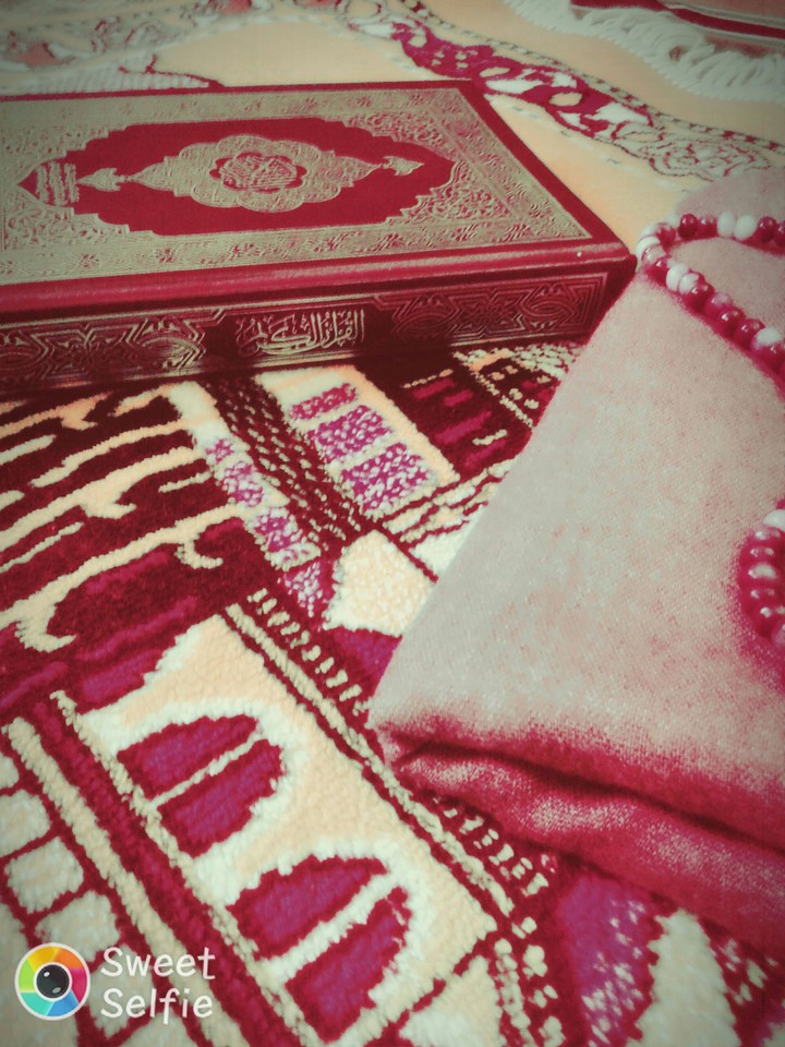 rosary& carpet