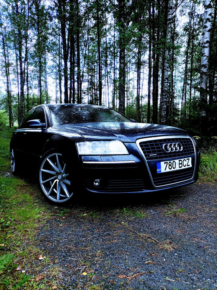 Audi A8