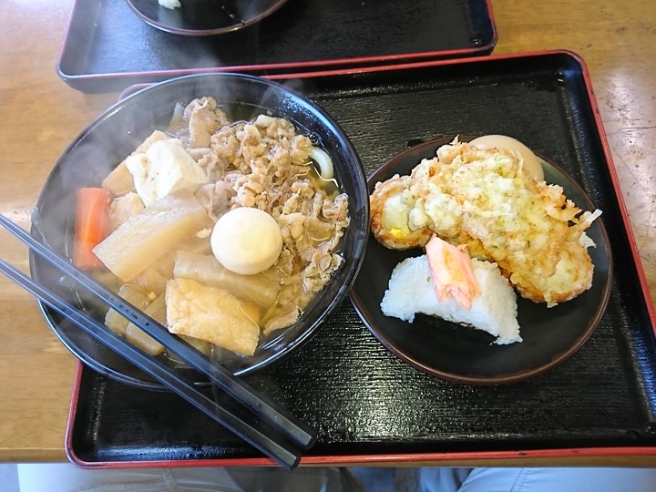 肉しっぽくうどん