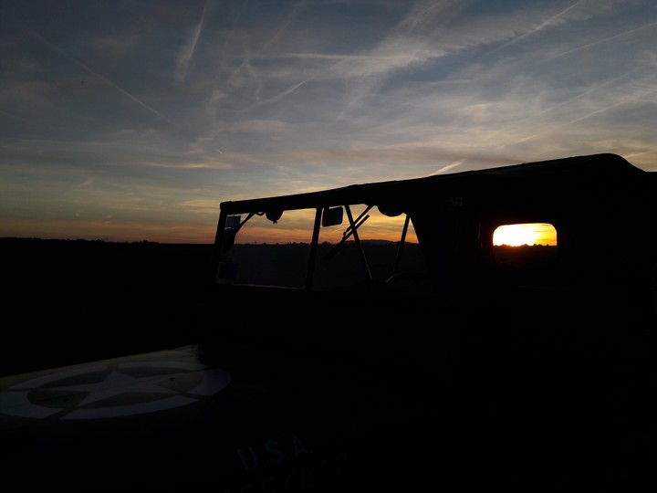 Jeep x coucher de soleil