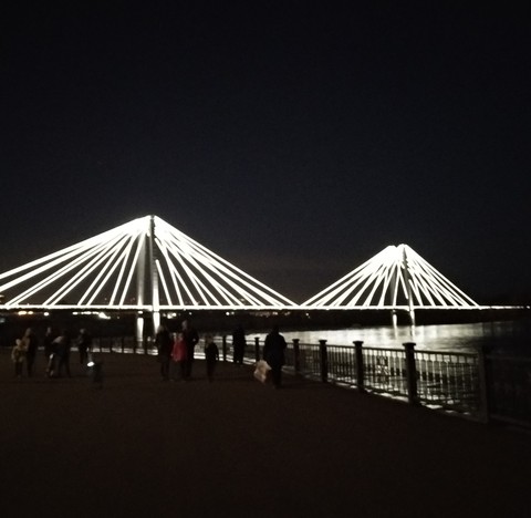 night bridge
