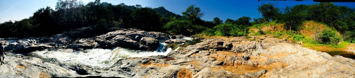 Aadhanur Falls