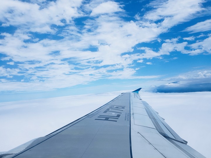 airplane