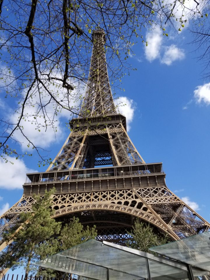 eiffel tower