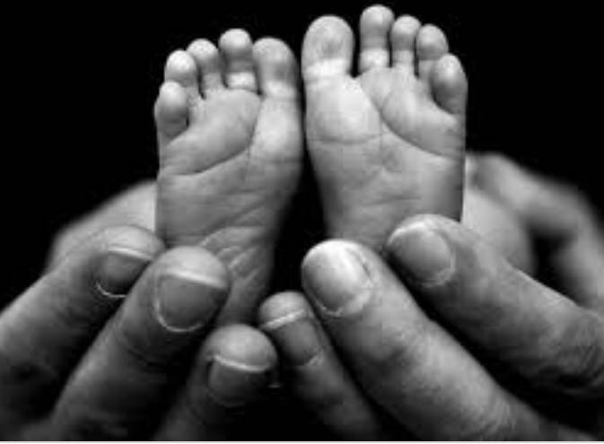 baby feet