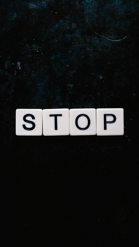 STOP