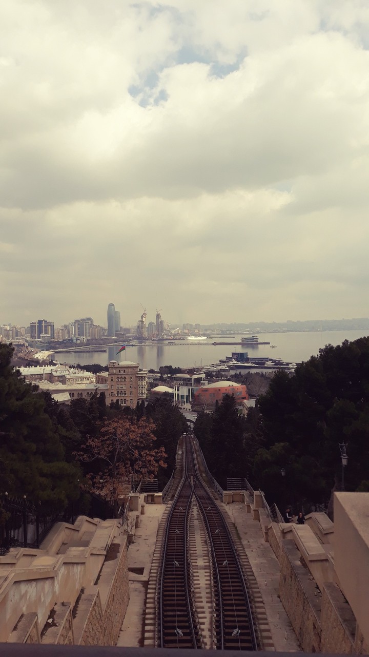 City, Spring