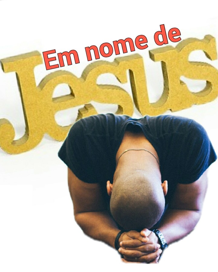EM NOME DE JESUS