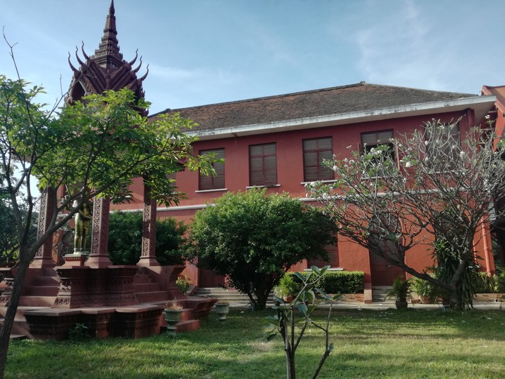 Royal University Of Fine Arts