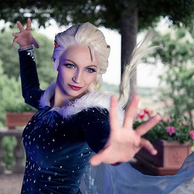 DETERMINED QUEEN ELSA